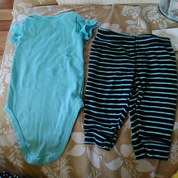 Out fit - Picture 2 of 3